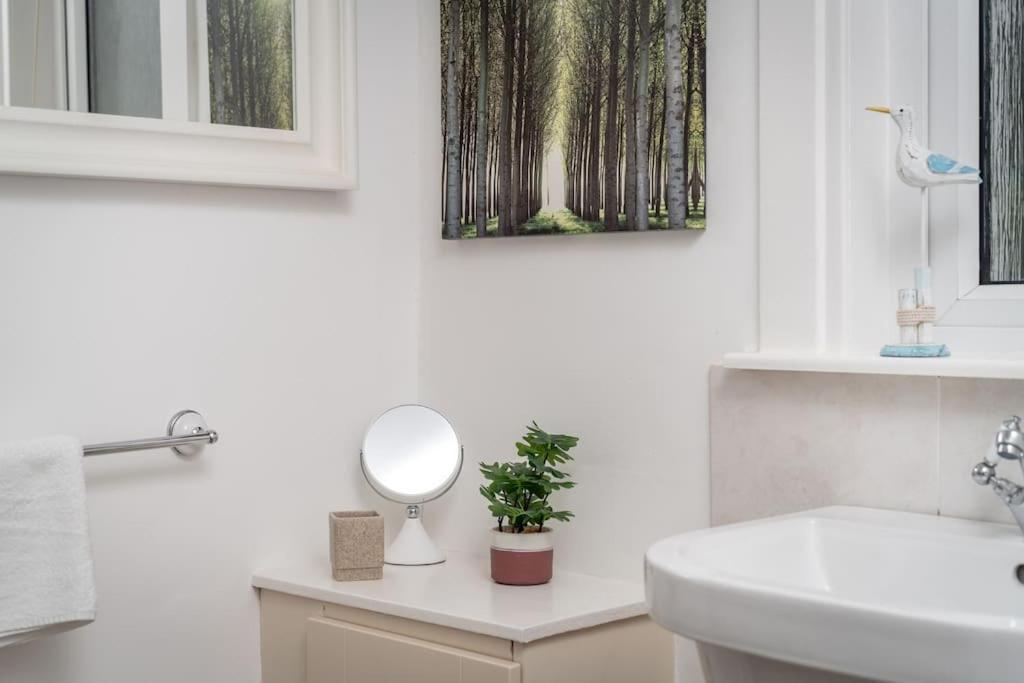 Heather Cottage, 2 Bedroom In Comrie Extérieur photo