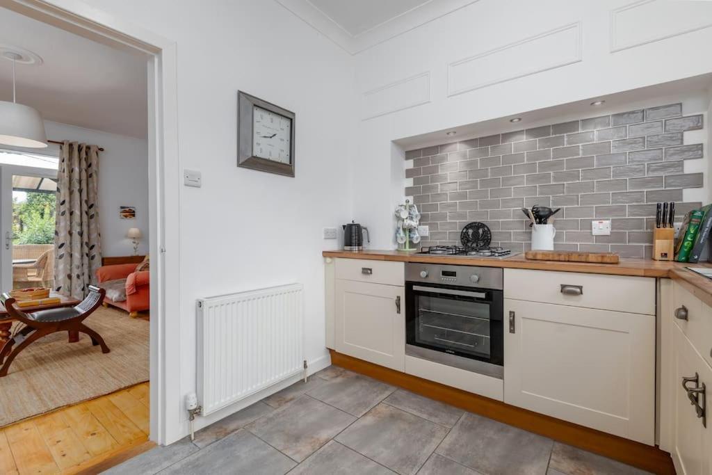 Heather Cottage, 2 Bedroom In Comrie Extérieur photo